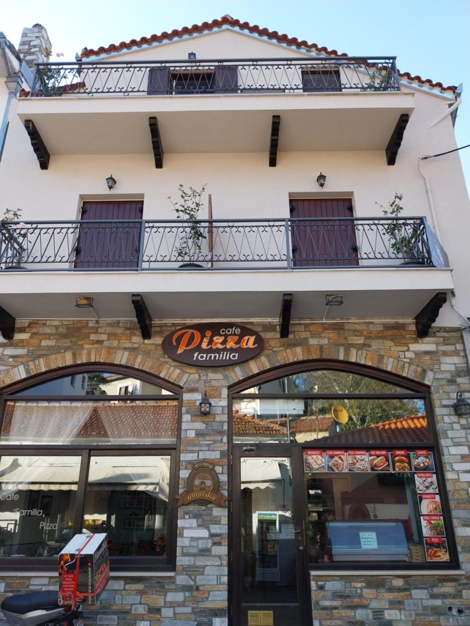 פורטאריה Marousos Central Guesthouse מראה חיצוני תמונה