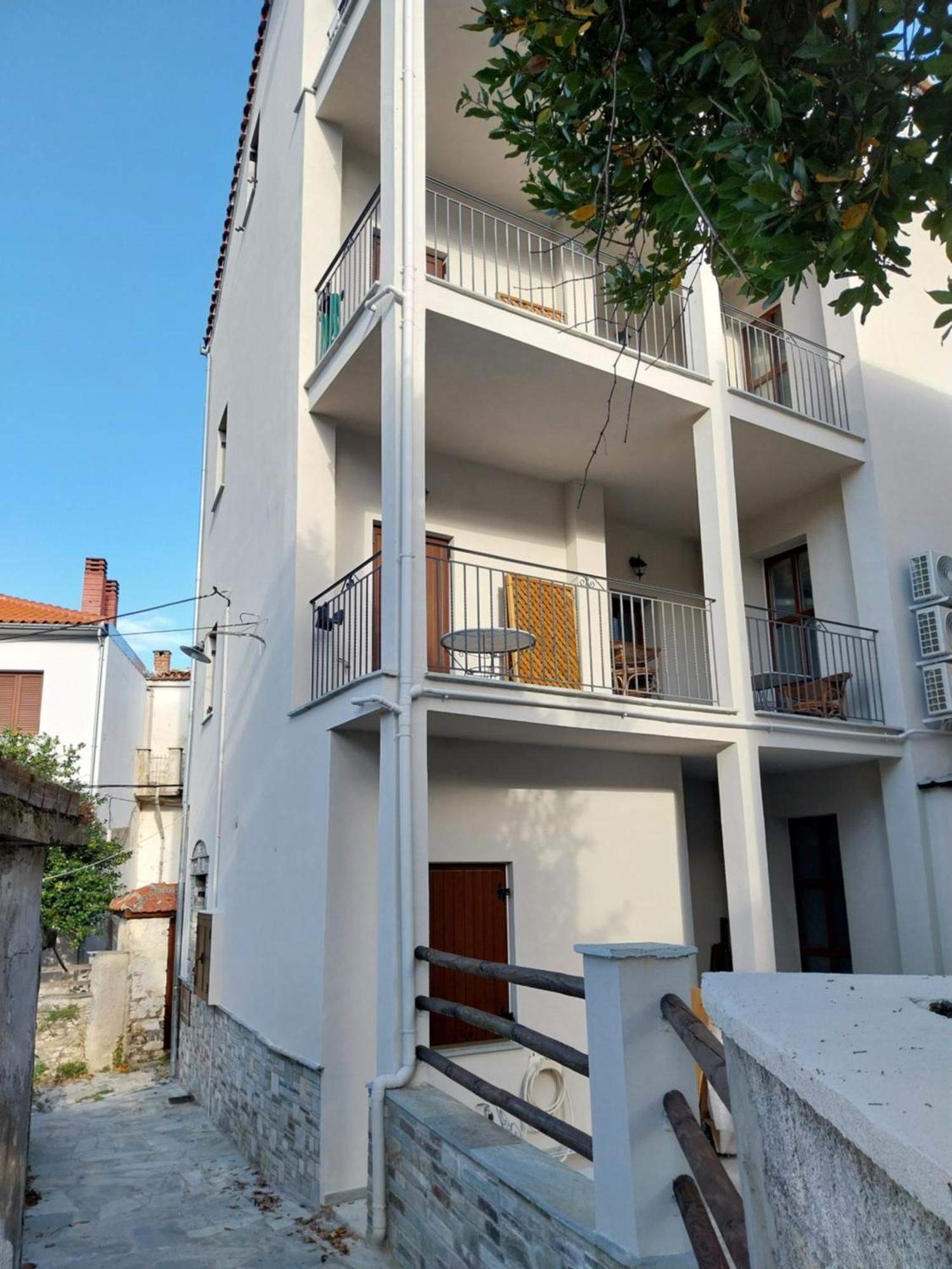 פורטאריה Marousos Central Guesthouse מראה חיצוני תמונה