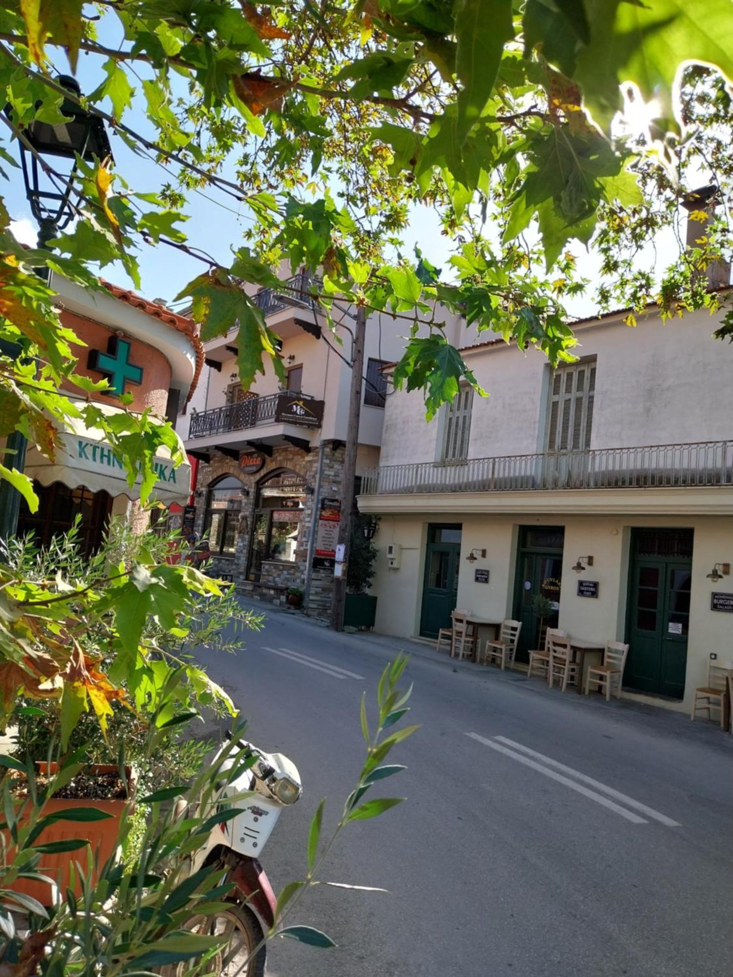 פורטאריה Marousos Central Guesthouse מראה חיצוני תמונה